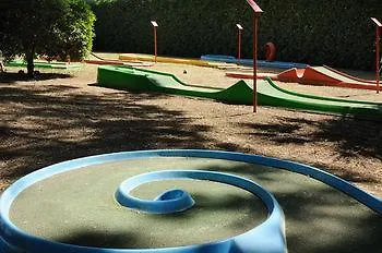 Oasis מלון דירות