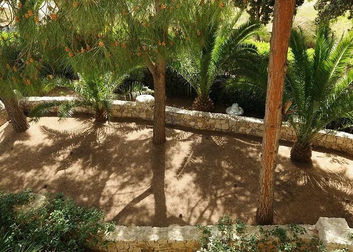 Oasis Apartmanhotel 3*